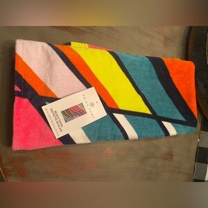Trina Turk Beach Towel - Colorful and soft - 36”x68” Brand New